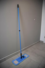 Laden Sie das Bild in den Galerie-Viewer, Bodenwischer Wischmop Mopp Mop Wischer Komplettset Mikrofaser Teleskopstiel Set
